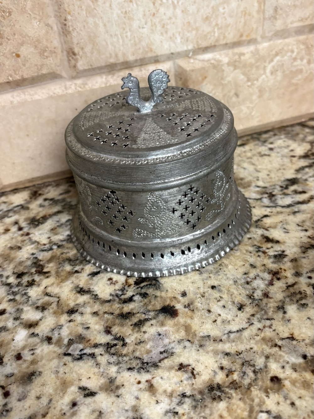 Vintage-Style Silver Decorative Lidded Box with Rooster Finial